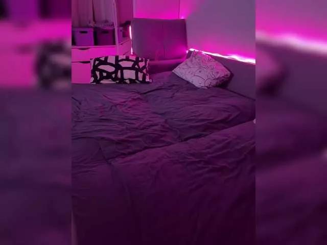 AlexMir69 on BongaCams
