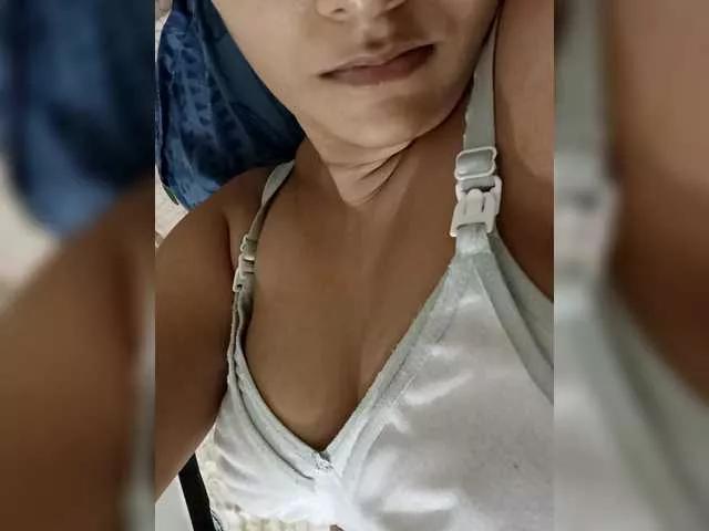 Asiansexycuples1224 on BongaCams