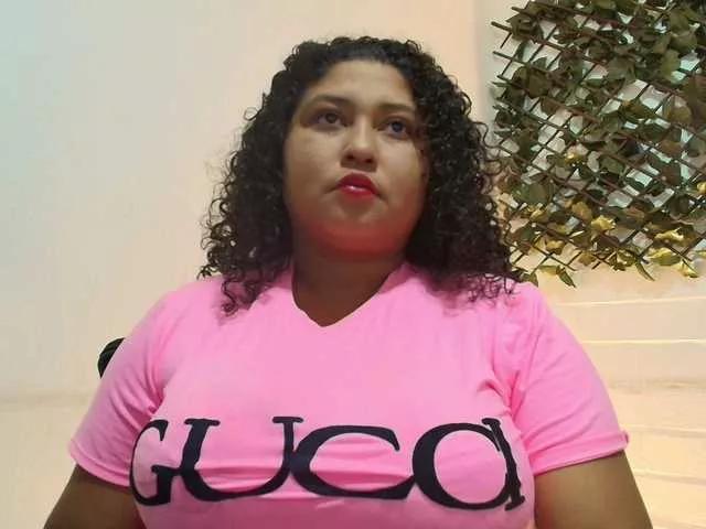 Ayliinn on BongaCams