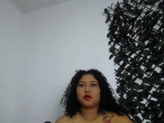 Ayliinn on BongaCams