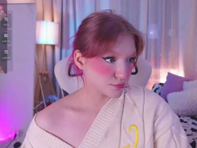 CrazyWine on BongaCams