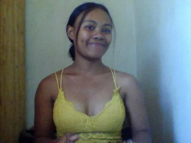 Dilliannah on BongaCams 