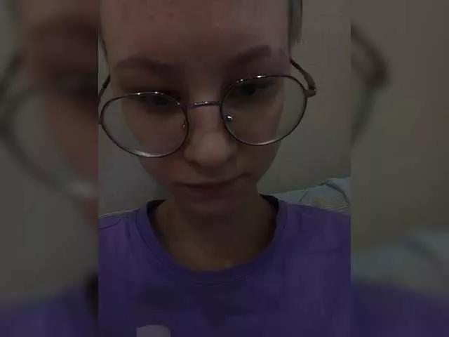 jillari on BongaCams 