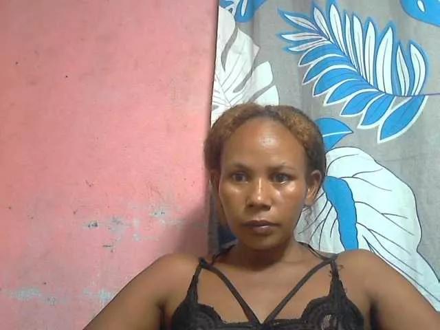 julianaah on BongaCams