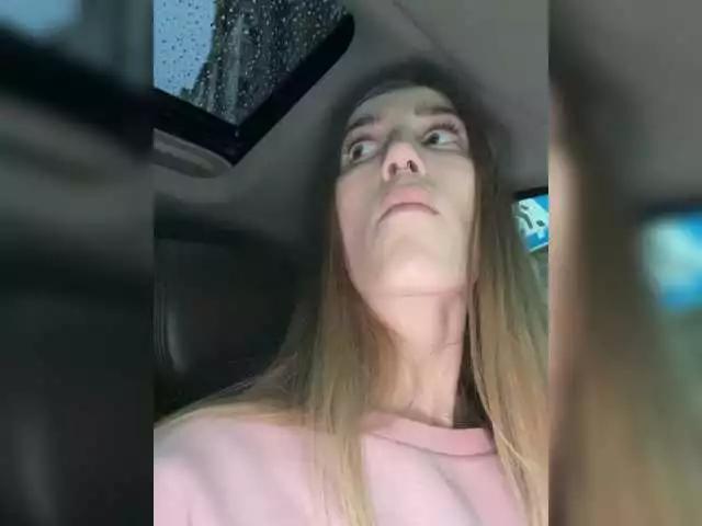 lana-lana03 on BongaCams 