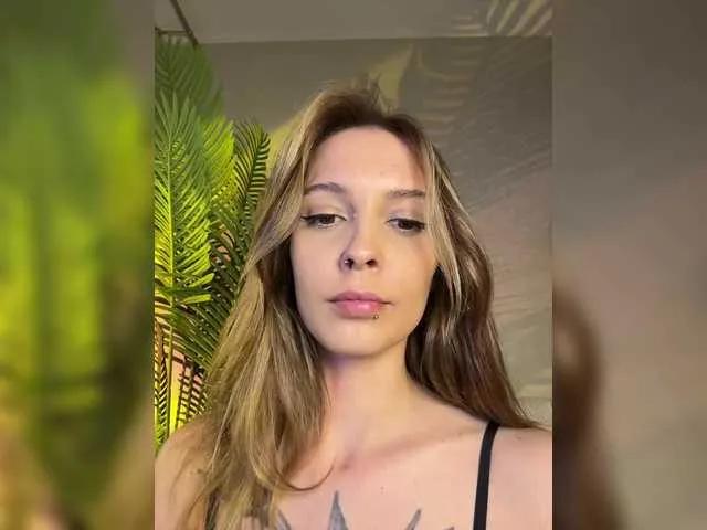 Maribett on BongaCams