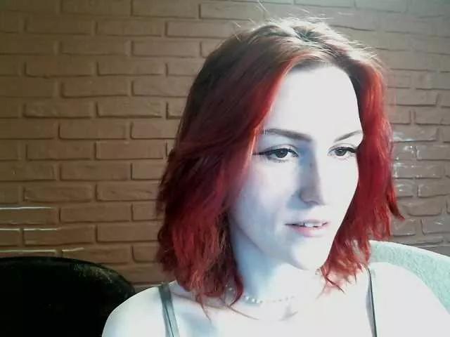 Moonlitmiragea on BongaCams 