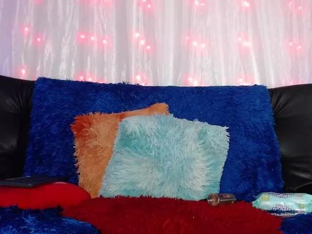 Natalliecolliz on BongaCams