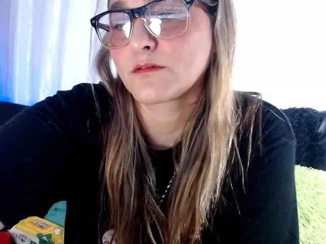 Natalliecolliz on BongaCams