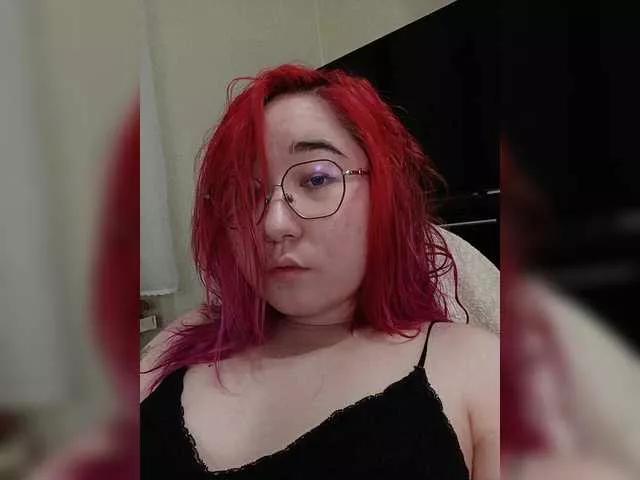 Peach-girl on BongaCams
