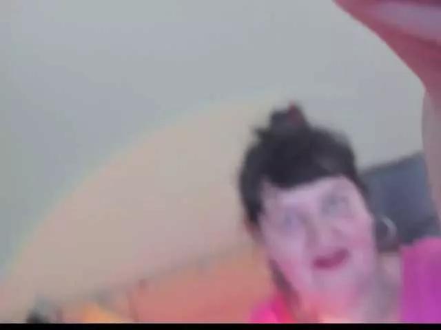 RosyBloom on BongaCams