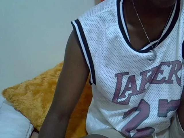 Sexythiny on BongaCams