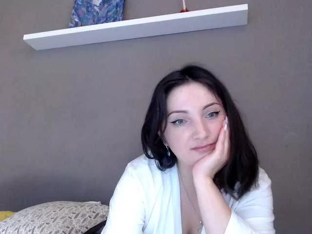 Succubus13 on BongaCams 