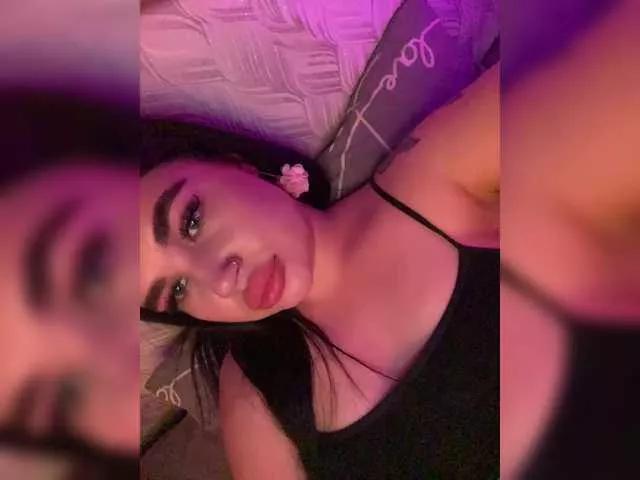 suchka-black- on BongaCams