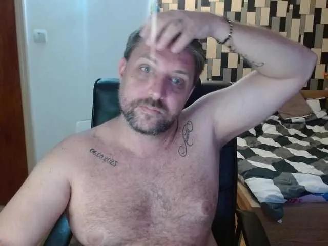 SwitchDomCouple on BongaCams