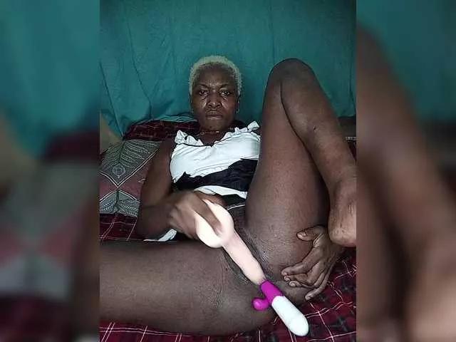 Veemoney on BongaCams 