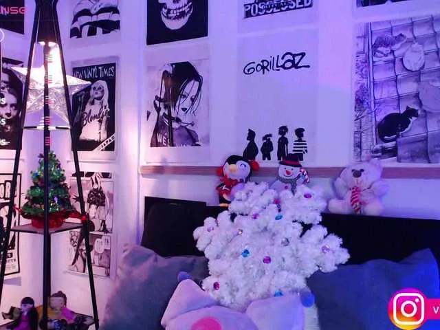 Violetlane on BongaCams