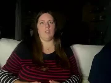 2littlefox on Chaturbate