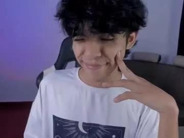 alan18n on Chaturbate