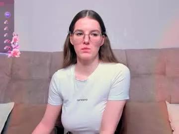 ariellateska on Chaturbate