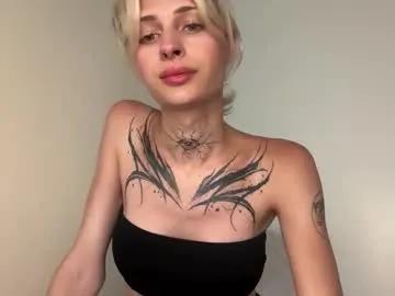 barbie_bi on Chaturbate