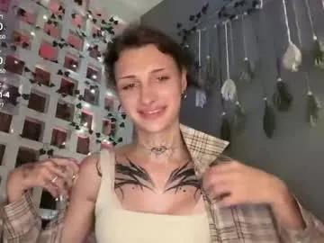 barbie_bi on Chaturbate