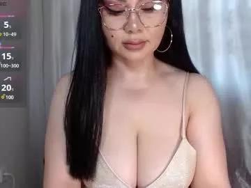 batari_giya on Chaturbate 