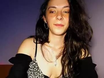 bellaqueen0701 on Chaturbate 