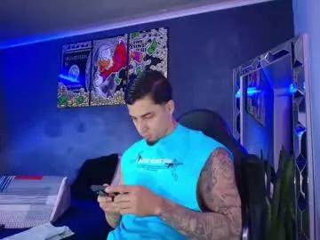 camiloalvarezzz3 on Chaturbate