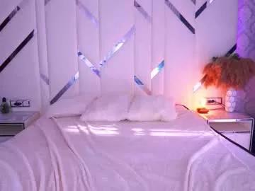 curlycandyxx on Chaturbate