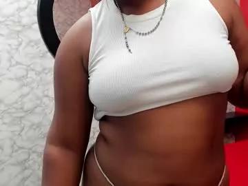 curvy_alyanna on Chaturbate