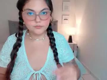 daeneryslove_doll on Chaturbate
