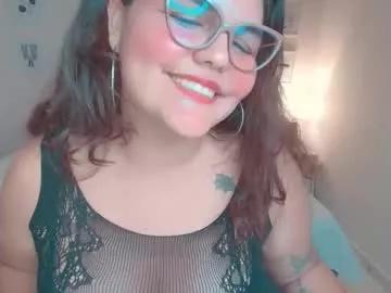 daeneryslove_doll on Chaturbate