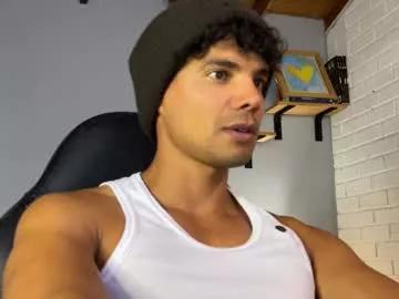 daniel0910s on Chaturbate