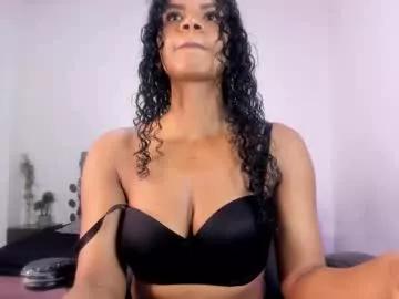 ellie_alves on Chaturbate