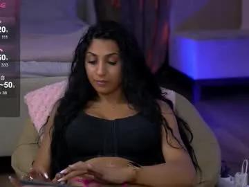 emahallee on Chaturbate