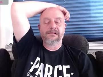 hardmrlazy on Chaturbate