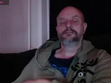 hardmrlazy on Chaturbate