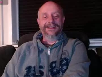 hardmrlazy on Chaturbate