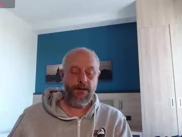 hardmrlazy on Chaturbate