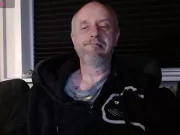 hardmrlazy on Chaturbate