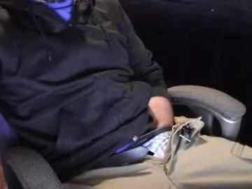 heavilyhung on Chaturbate