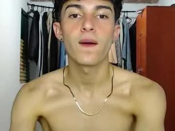 john_vichenso on Chaturbate
