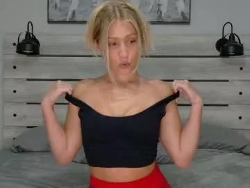lillybabyxo on Chaturbate 