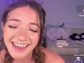 lolariv on Chaturbate 