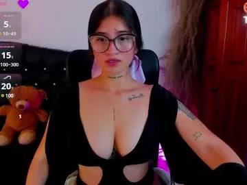 luanabonasx on Chaturbate
