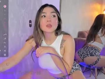 maca_bloom on Chaturbate