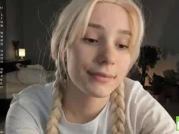 margarethowell on Chaturbate