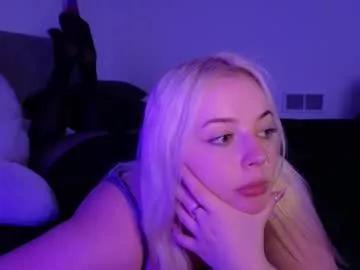 margot_robbie7 on Chaturbate