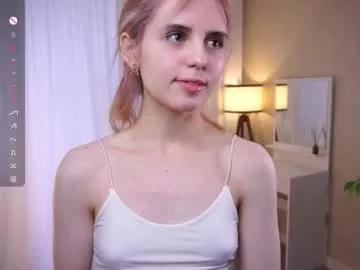 moirebroady on Chaturbate